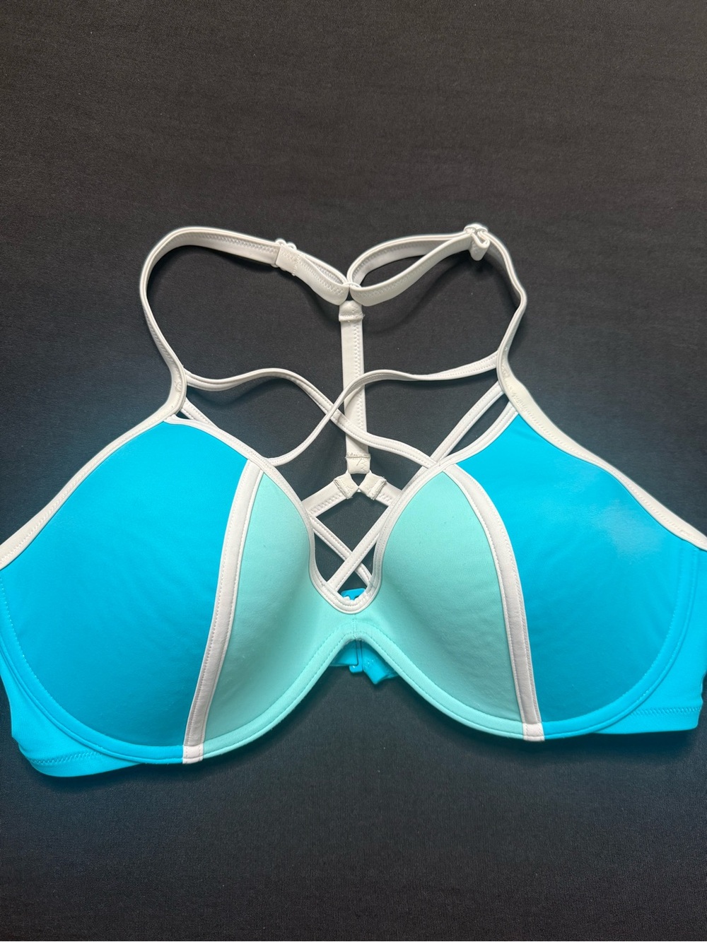 Victoria's Secret Aqua & Light Turquoise Strappy T-Shirt Bra size L